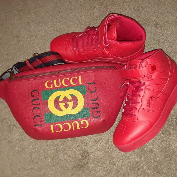 GUCCI Waist Bag Fanny pack - LISTING FOR LIVE SHOW - Picture 1 of 4